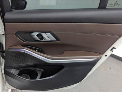 Used 2019 BMW 330i Sedan RWD image 19