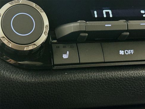 New 2026 Toyota Tundra SR5 image 32