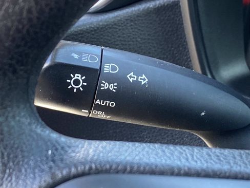 Used 2021 Toyota Corolla LE FWD image 16