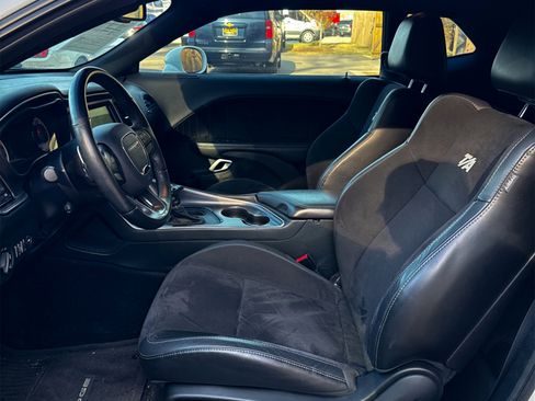 Used 2017 Dodge Challenger T/A image 22