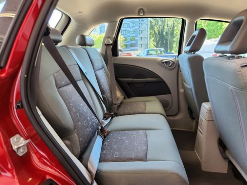 Used 2009 Chrysler PT Cruiser FWD image 14