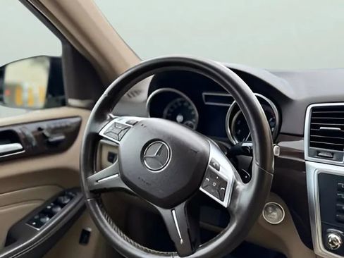 Used 2014 Mercedes-Benz ML 350 2WD image 32