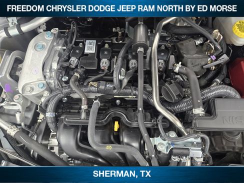 Used 2025 Nissan Sentra SR image 21