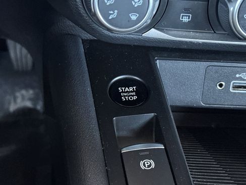 Used 2025 Nissan Kicks S image 25