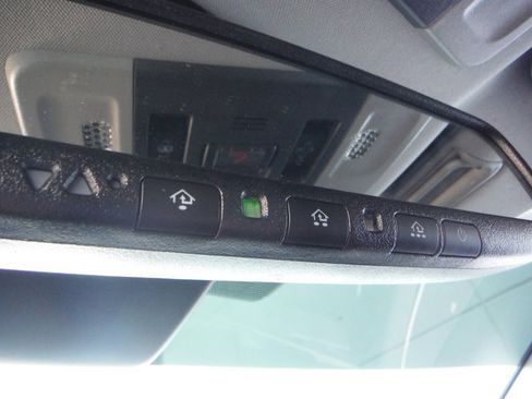 Used 2021 Toyota Camry XSE FWD image 36
