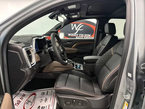New 2026 GMC Canyon Denali AWD/4WD image 8