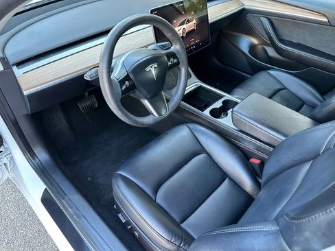 Used 2022 Tesla Model 3 Long Range AWD/4WD image 13