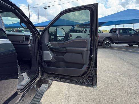 Used 2024 Ford F350 Platinum w/ FX4 Off-Road Package AWD/4WD image 13