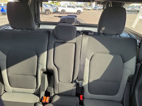 Used 2025 Ford Bronco Big Bend image 14