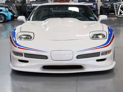 Used 2002 Chevrolet Corvette Z06 w/ Memory Pkg RWD image 4