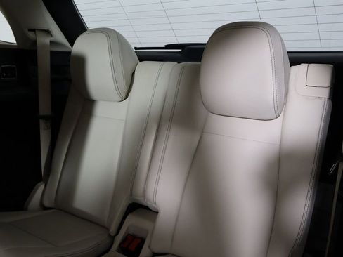 Certified 2022 Mercedes-Benz GLE 350 w/ 3rd Row Seat Package image 12