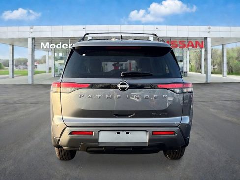 New 2026 Nissan Pathfinder SL AWD/4WD image 4