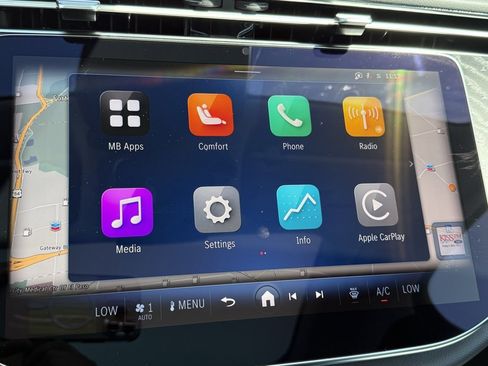 Used 2024 Mercedes-Benz E 350 4MATIC Sedan image 11