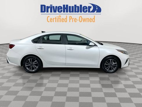 Used 2024 Kia Forte LXS image 9