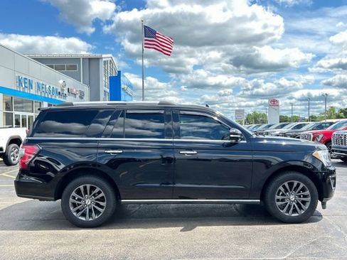 Used 2021 Ford Expedition Limited AWD/4WD image 11
