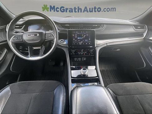 Used 2021 Jeep Grand Cherokee L Laredo AWD/4WD image 9