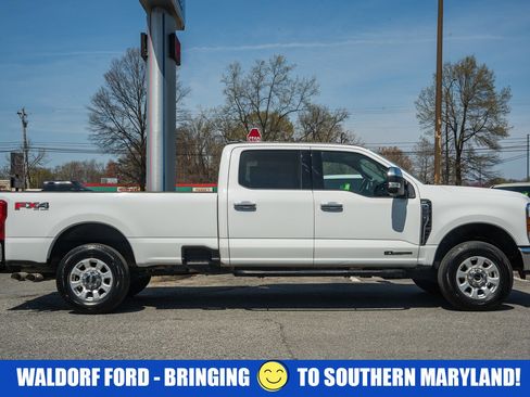 Used 2024 Ford F250 XLT w/ FX4 Off-Road Package image 3
