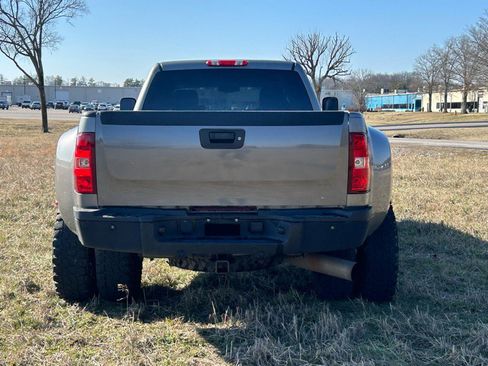 Used 2008 GMC Sierra 3500 SLT w/ Convenience Package image 6