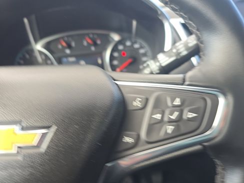 Used 2023 Chevrolet Equinox LT image 24