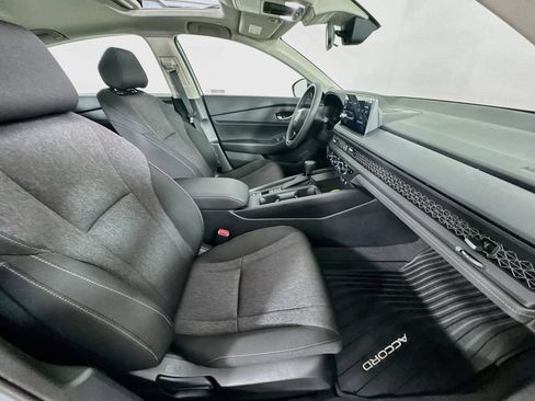 Used 2026 Honda Accord SE image 35