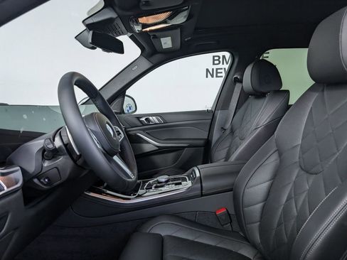 New 2026 BMW X5 xDrive40i w/ M Sport Package image 2