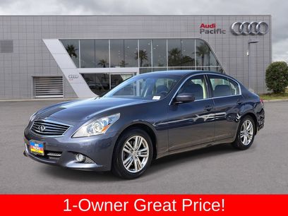 Used 2012 INFINITI G37 Journey w/ Premium Pkg