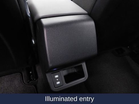 Used 2025 Kia K4 LXS image 16