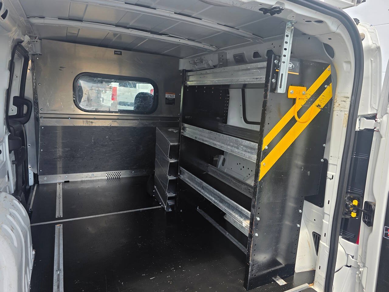 Used 2022 RAM ProMaster City Tradesman FWD image 13