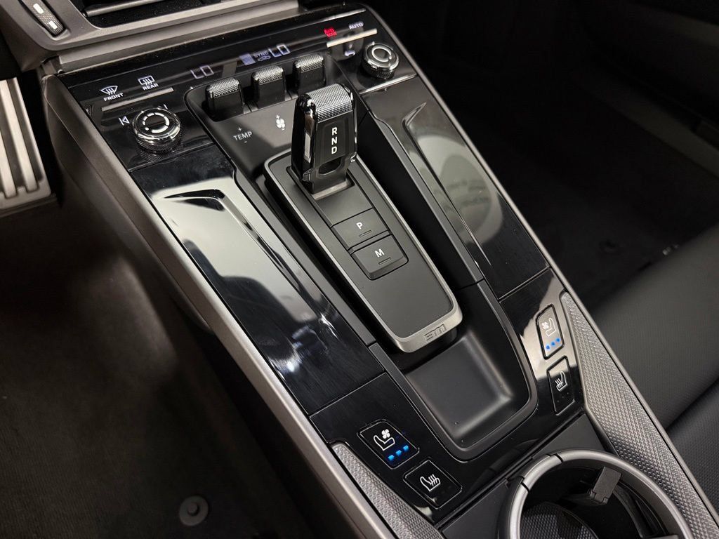 Certified 2025 Porsche 911 Carrera S RWD image 32