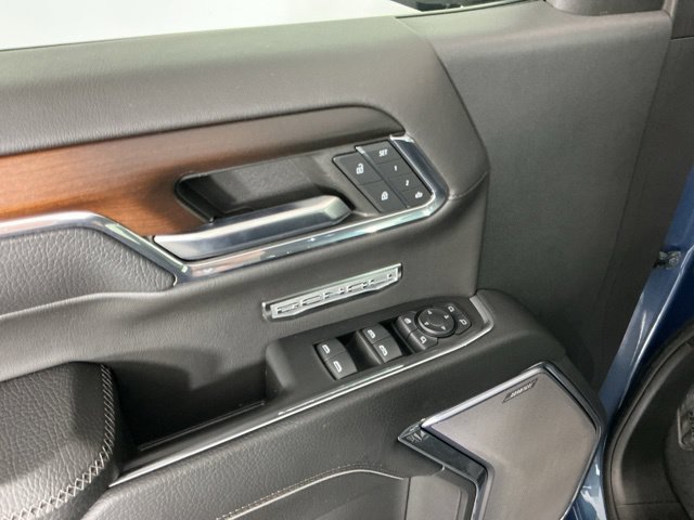 Used 2024 GMC Sierra 1500 Denali w/ Denali Reserve Package AWD/4WD image 16