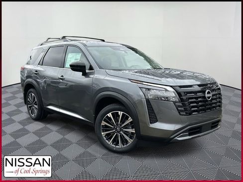 New 2026 Nissan Pathfinder Platinum AWD/4WD image 1