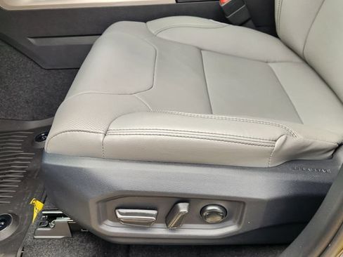 New 2026 Toyota Tundra Limited w/ Power Package RWD image 18