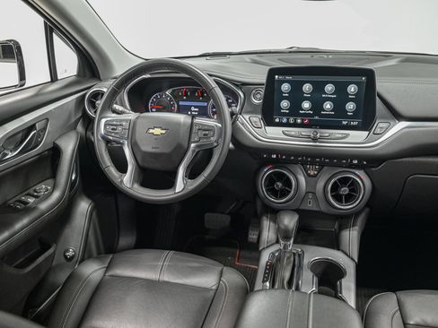 Used 2023 Chevrolet Blazer LT image 29