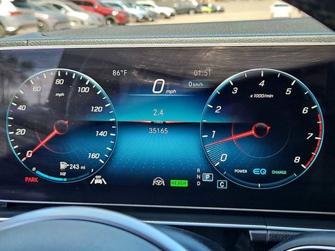 Used 2022 Mercedes-Benz GLS 450 4MATIC image 32