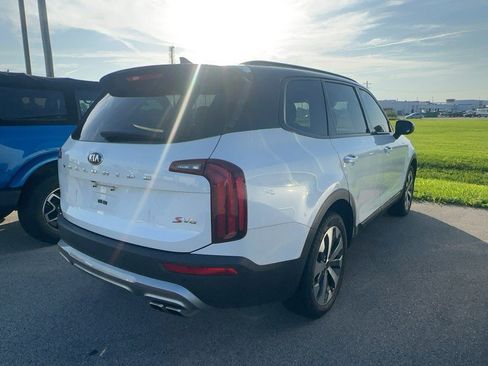 Used 2020 Kia Telluride S w/ S 8 Passenger Seating Package FWD image 3