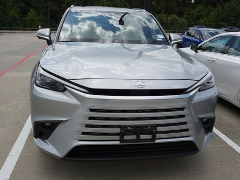 Used 2025 Lexus TX 350 AWD w/ Technology Package image 2