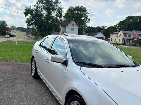 Used 2012 Ford Fusion SEL FWD image 4