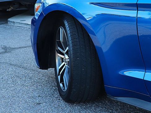 Used 2017 Ford Mustang Premium RWD image 6