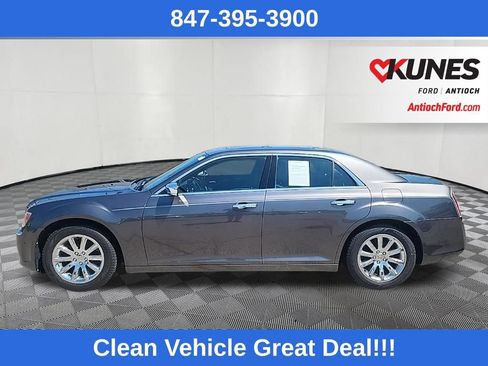 Used 2014 Chrysler 300 C w/ Beats Audio Group RWD image 4