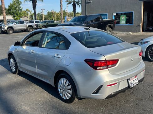 Used 2023 Kia Rio LX FWD image 7