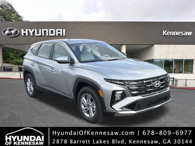Certified 2026 Hyundai Tucson SE FWD image 1