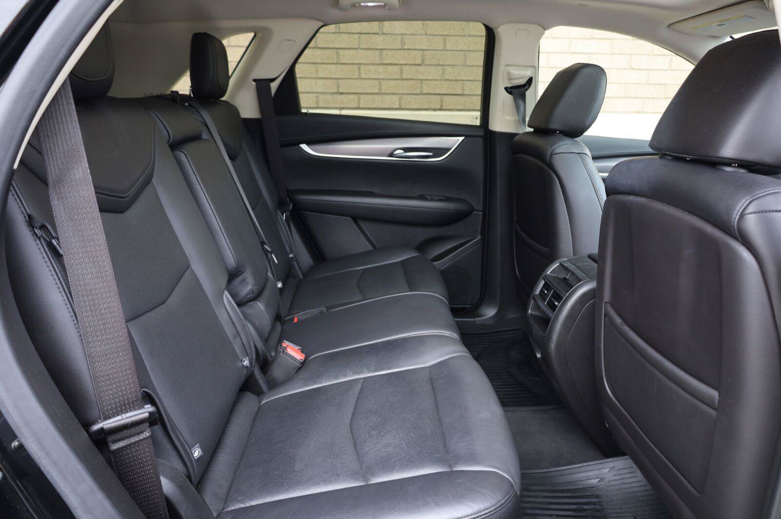 Used 2019 Cadillac XT5 Luxury FWD image 27