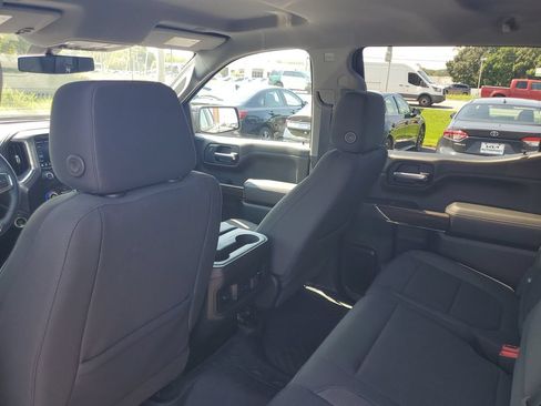 Used 2022 Chevrolet Silverado 1500 RST AWD/4WD image 23