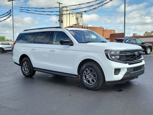Certified 2025 Ford Expedition Max Active AWD/4WD image 2