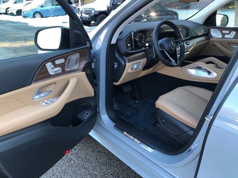 New 2026 Mercedes-Benz GLE 450 4MATIC image 11
