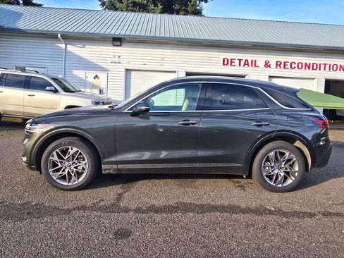Used 2025 Genesis GV70 2.5T image 6