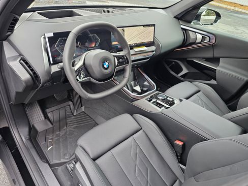 New 2026 BMW X3 xDrive30 w/ Premium Package image 2