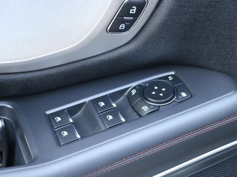 Used 2025 Ford Expedition Active AWD/4WD image 19