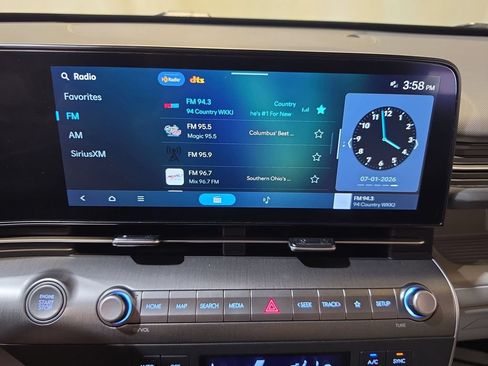 Used 2024 Hyundai Kona SEL AWD/4WD image 12
