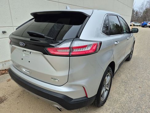 Used 2019 Ford Edge SEL w/ Equipment Group 201A image 4